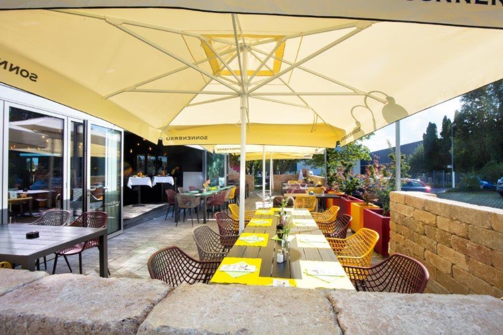 Hotel Restaurant Rhy Oberriet Экстерьер фото